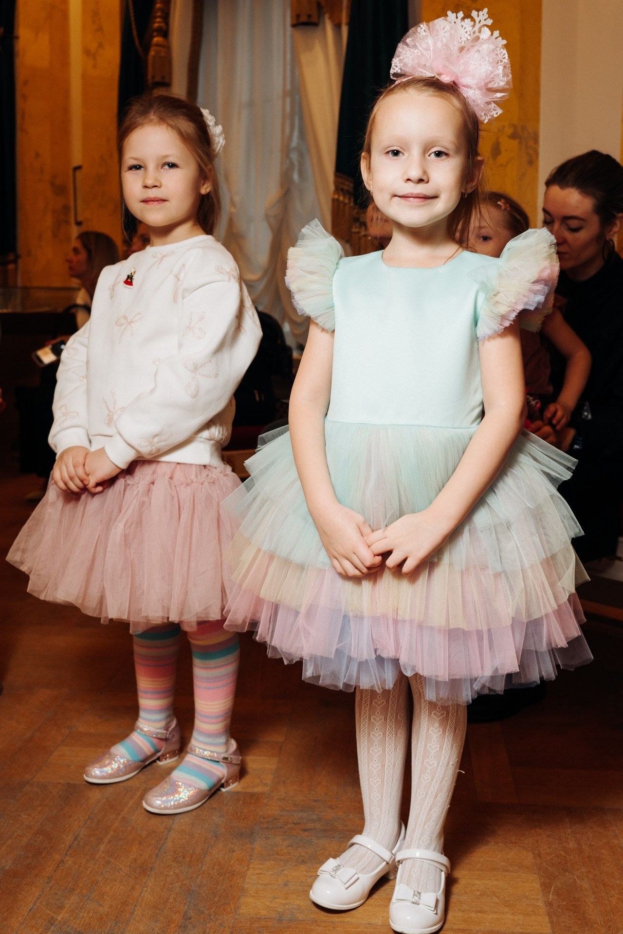 Дети | Новогодняя елка. Репортажный фотограф Санкт-Петербург