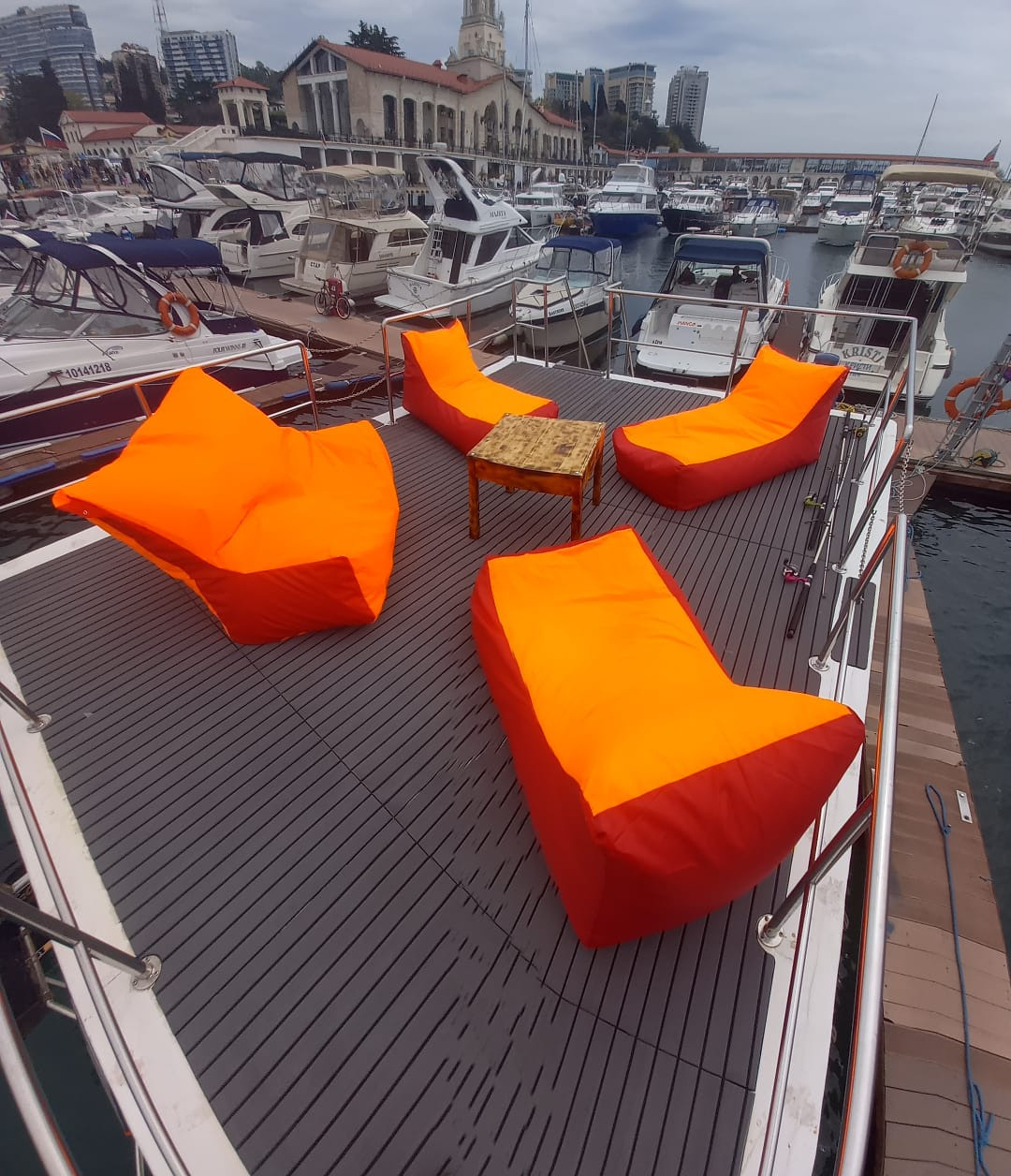 Рыбалка в сочи,день рождения на яхте в сочи,яхта в сочи прогулка,