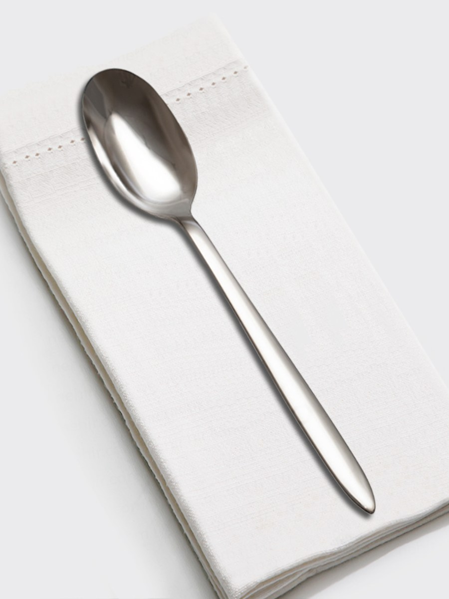 Фотосъемка набора столовых приборов для маркетплейсов