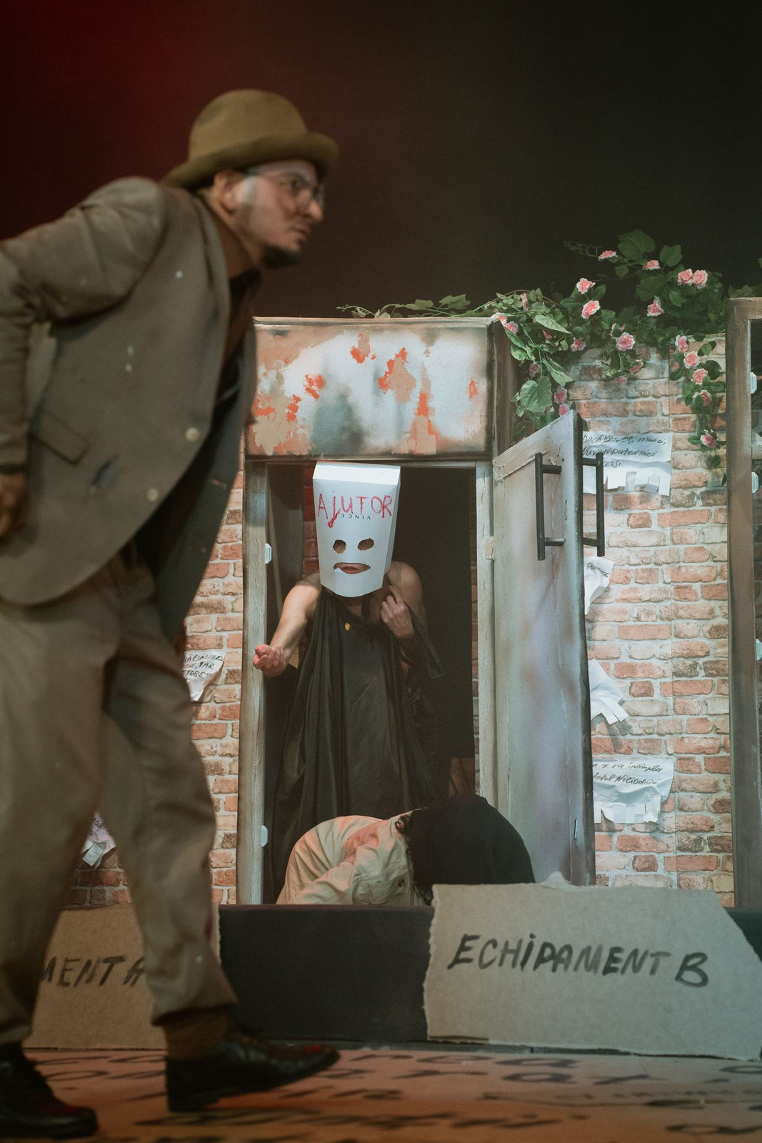 «Трехгрошовая опера». Режиссёр Даниил Филиппович