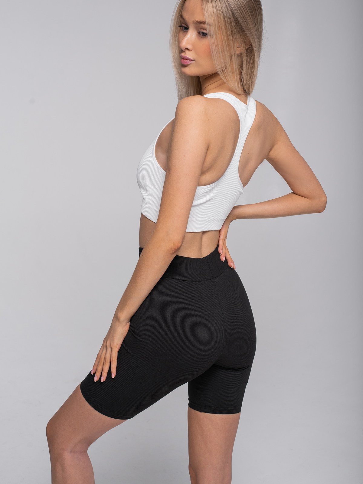 Спортивная одежда (фон). Контент фотограф в Москве Лихачева Ксения