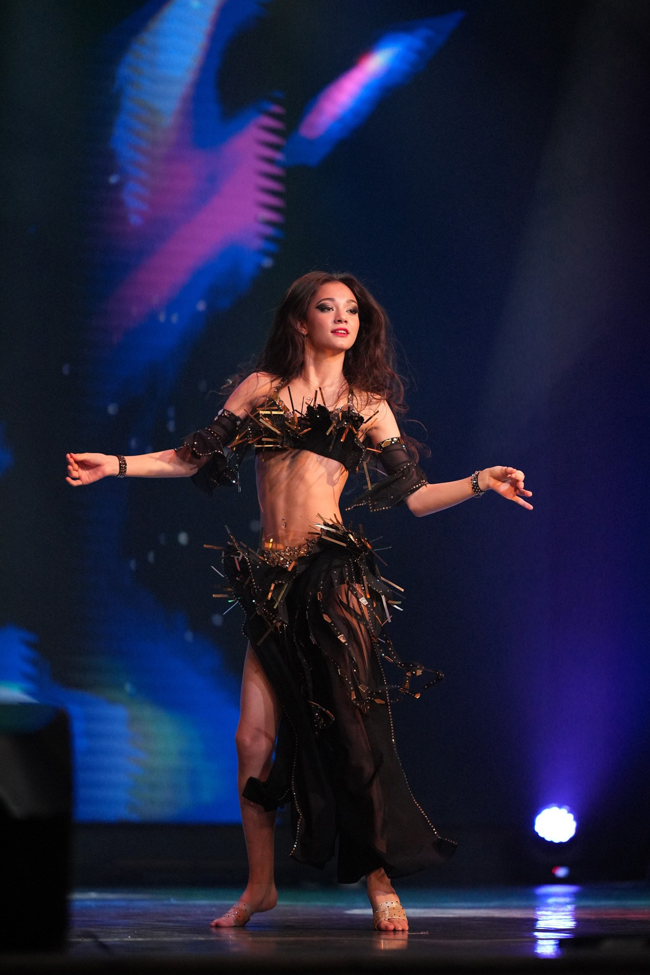 Яркий восточный наряд, детали образа, концертный фотограф Новосибирск