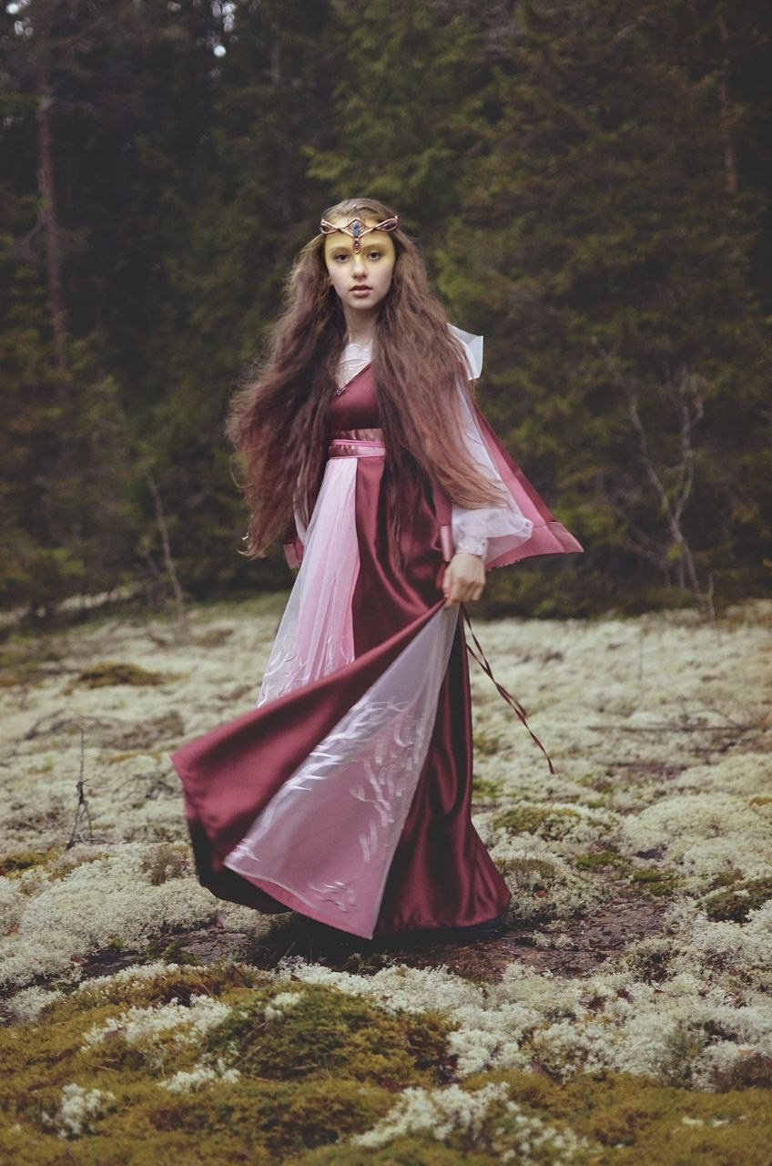 Серии: «Эльфийка». Мультижанровый фотограф Дарья Strebog