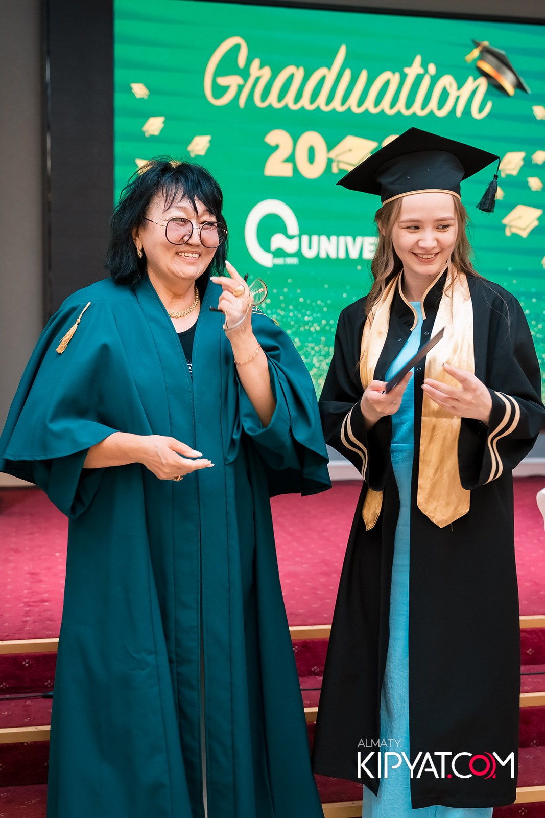 GRADUATION 2025 Q UNIVERSITY. КИПЯТКОМ АЛМАТЫ!