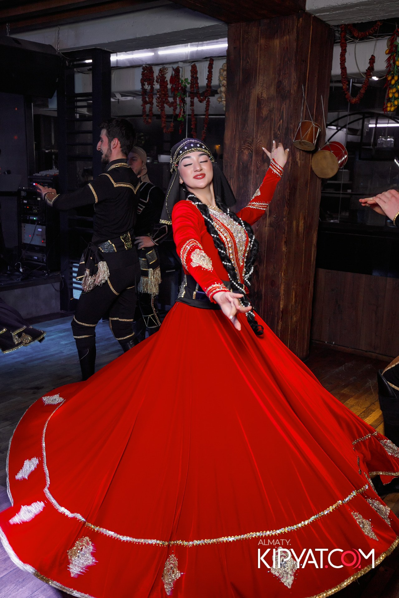 ВАХТАНГУРИ. КИПЯТКОМ АЛМАТЫ!