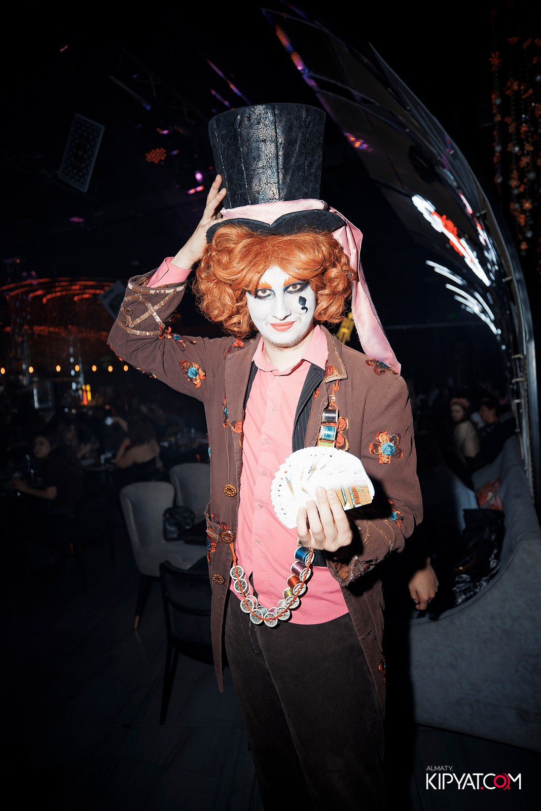 FRIENDS BSR & TERRACE. КИПЯТКОМ АЛМАТЫ!