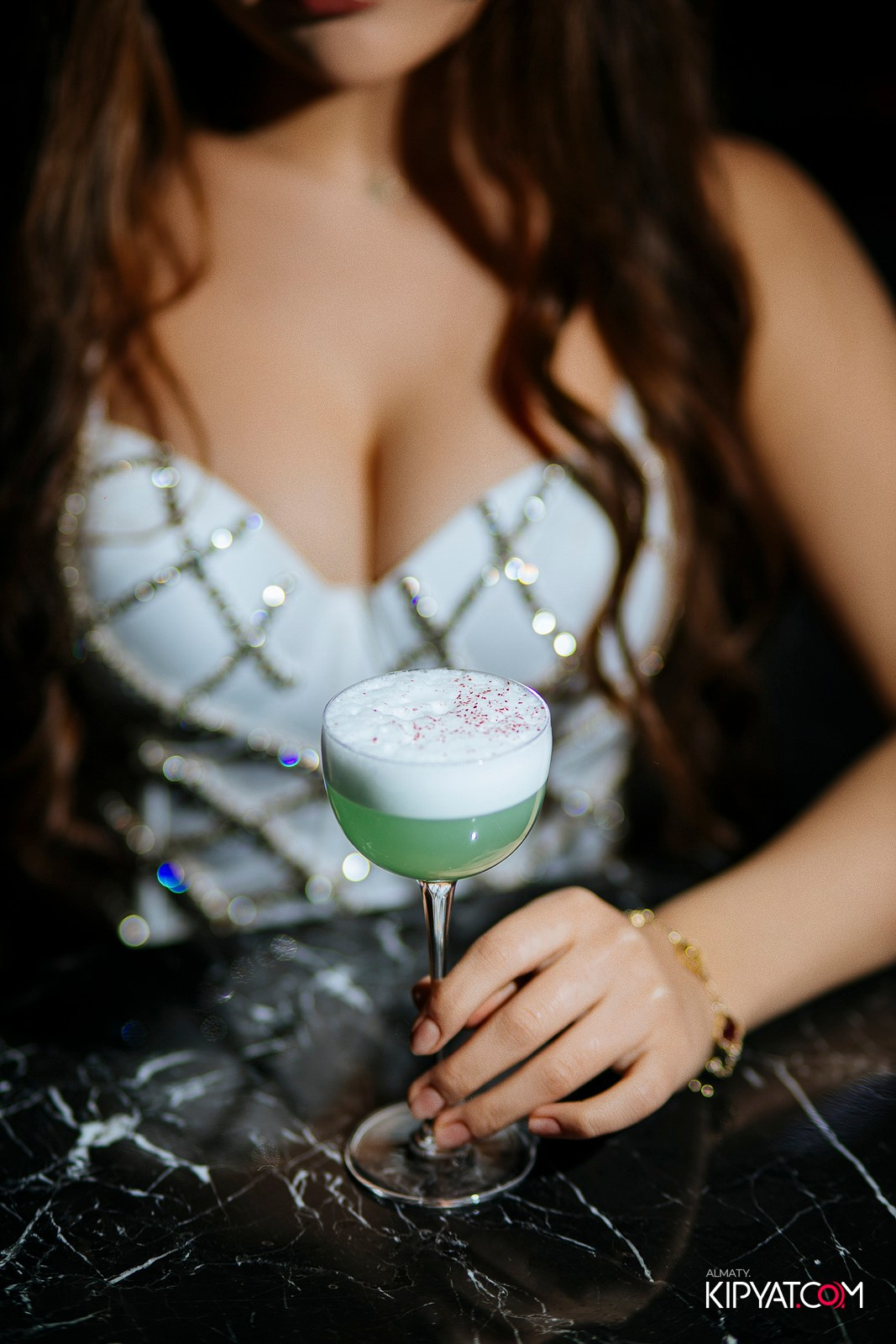 FRIENDS BAR & TERRACE. КИПЯТКОМ АЛМАТЫ! Фотосъемка мероприятий в Алматы