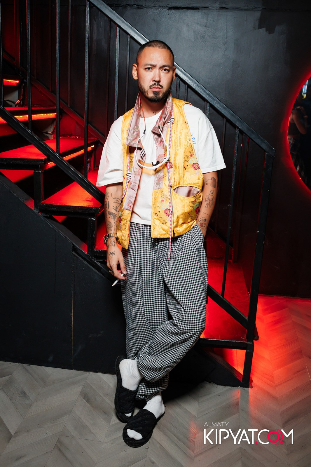 НОЧНОЙ КЛУБ ICON. КИПЯТКОМ АЛМАТЫ!