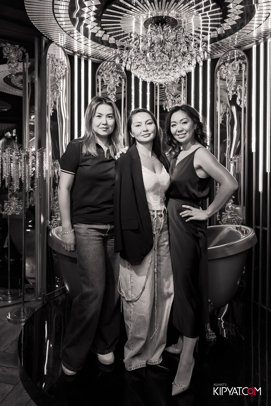 ЗАЯ, НА БИС. КИПЯТКОМ АЛМАТЫ!