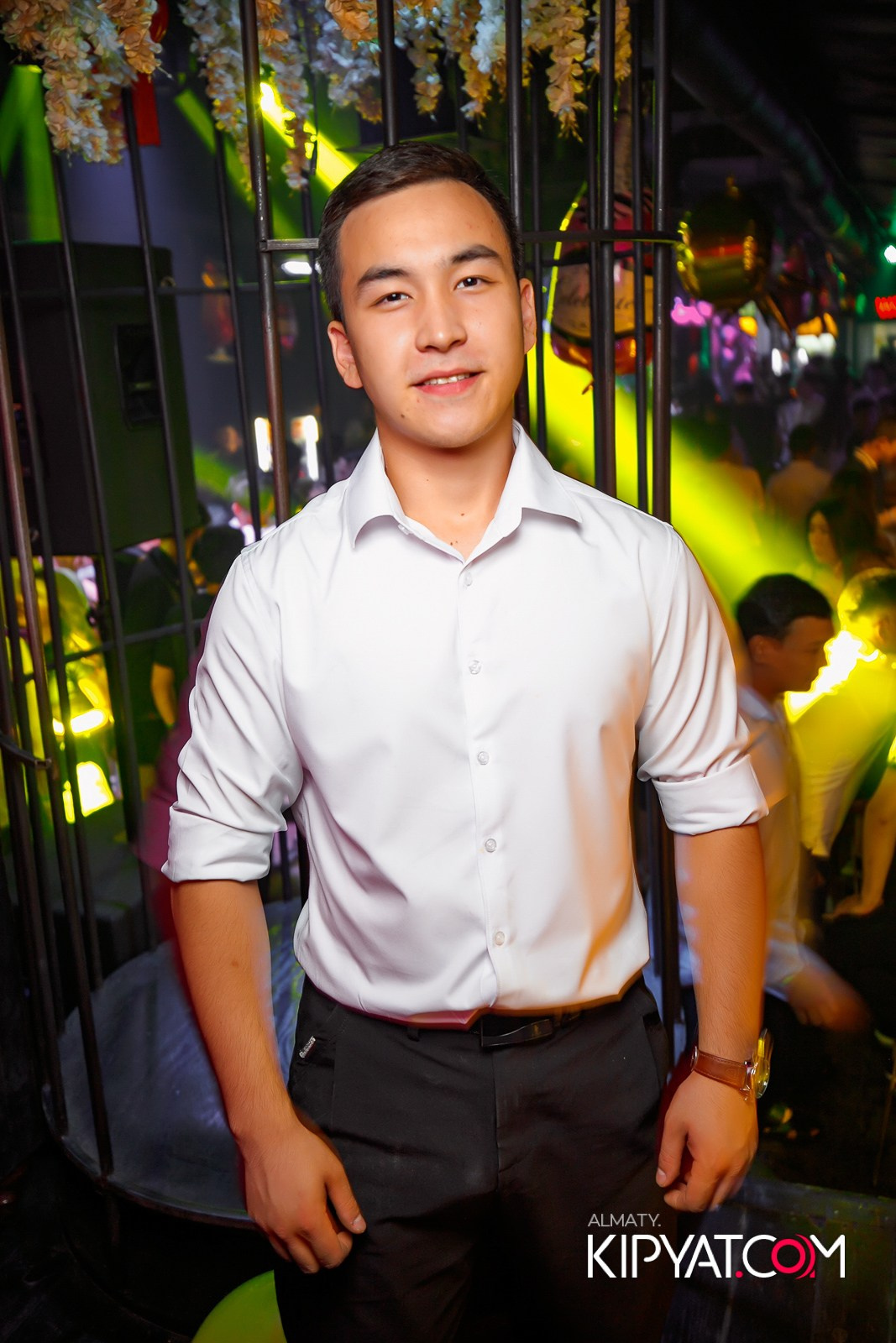 UYAT EMES BAR. КИПЯТКОМ АЛМАТЫ!