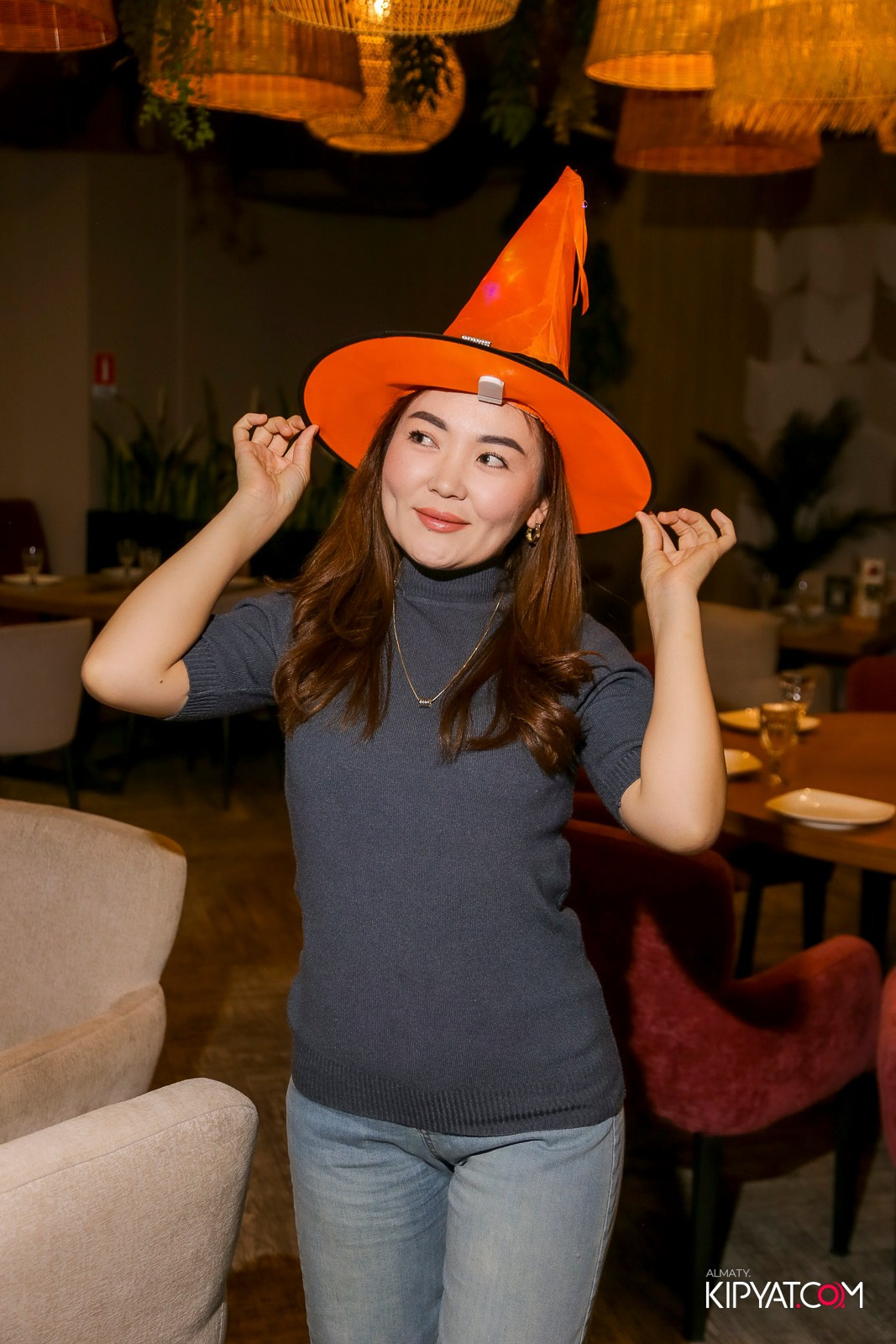 LIFE GRILL CAFE. КИПЯТКОМ АЛМАТЫ!