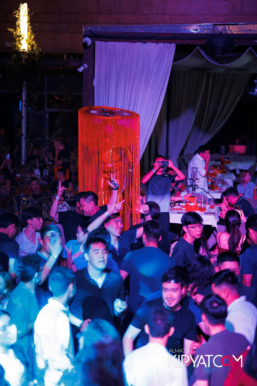 EVENT BAR. КИПЯТКОМ АЛМАТЫ!