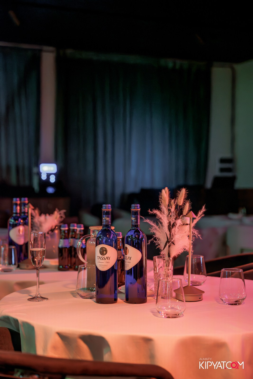 ПРЕЗЕНТАЦИЯ ЖУРНАЛА «VELLURE». КИПЯТКОМ АЛМАТЫ!