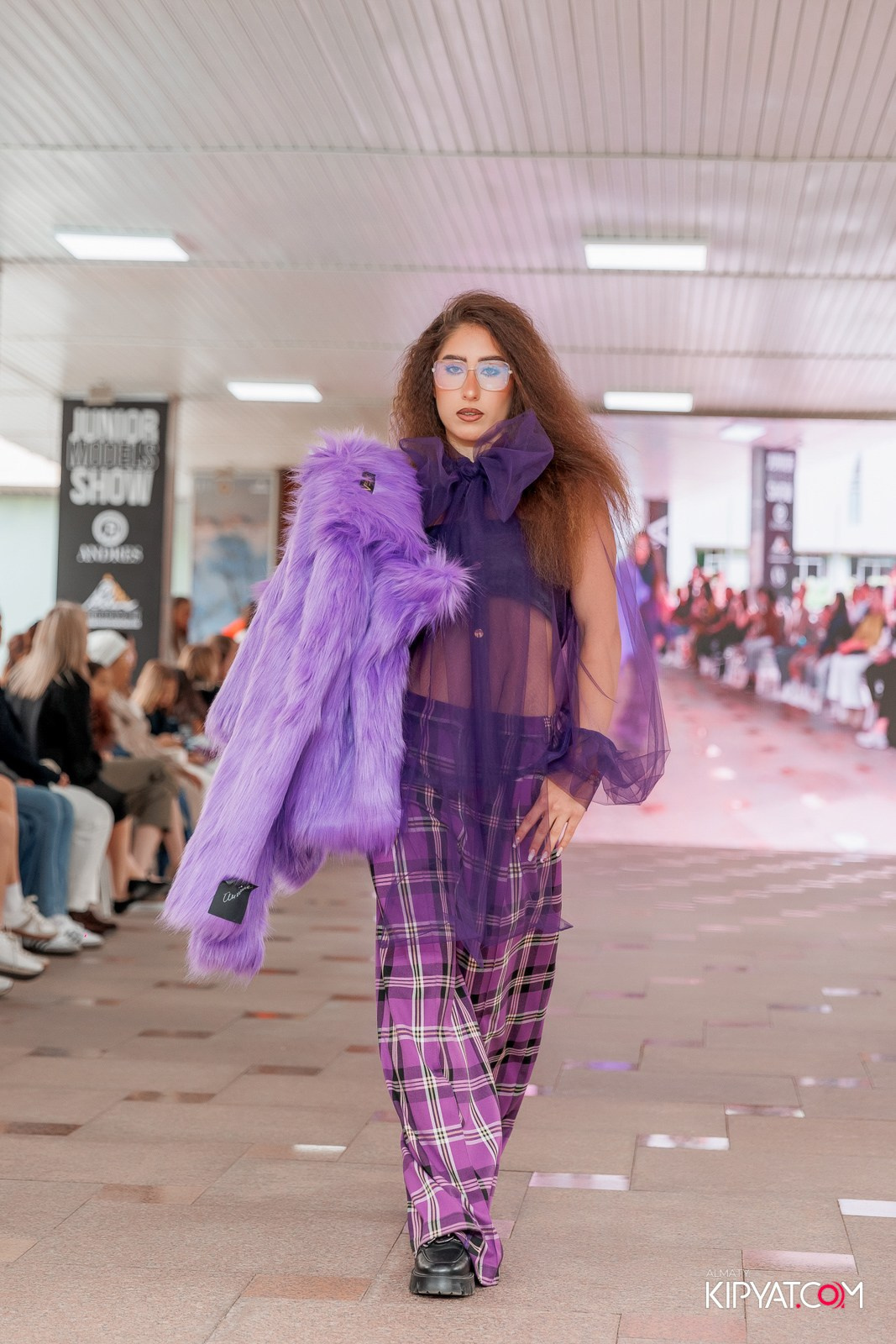 JUNIOR FASHION SHOW. КИПЯТКОМ АЛМАТЫ!