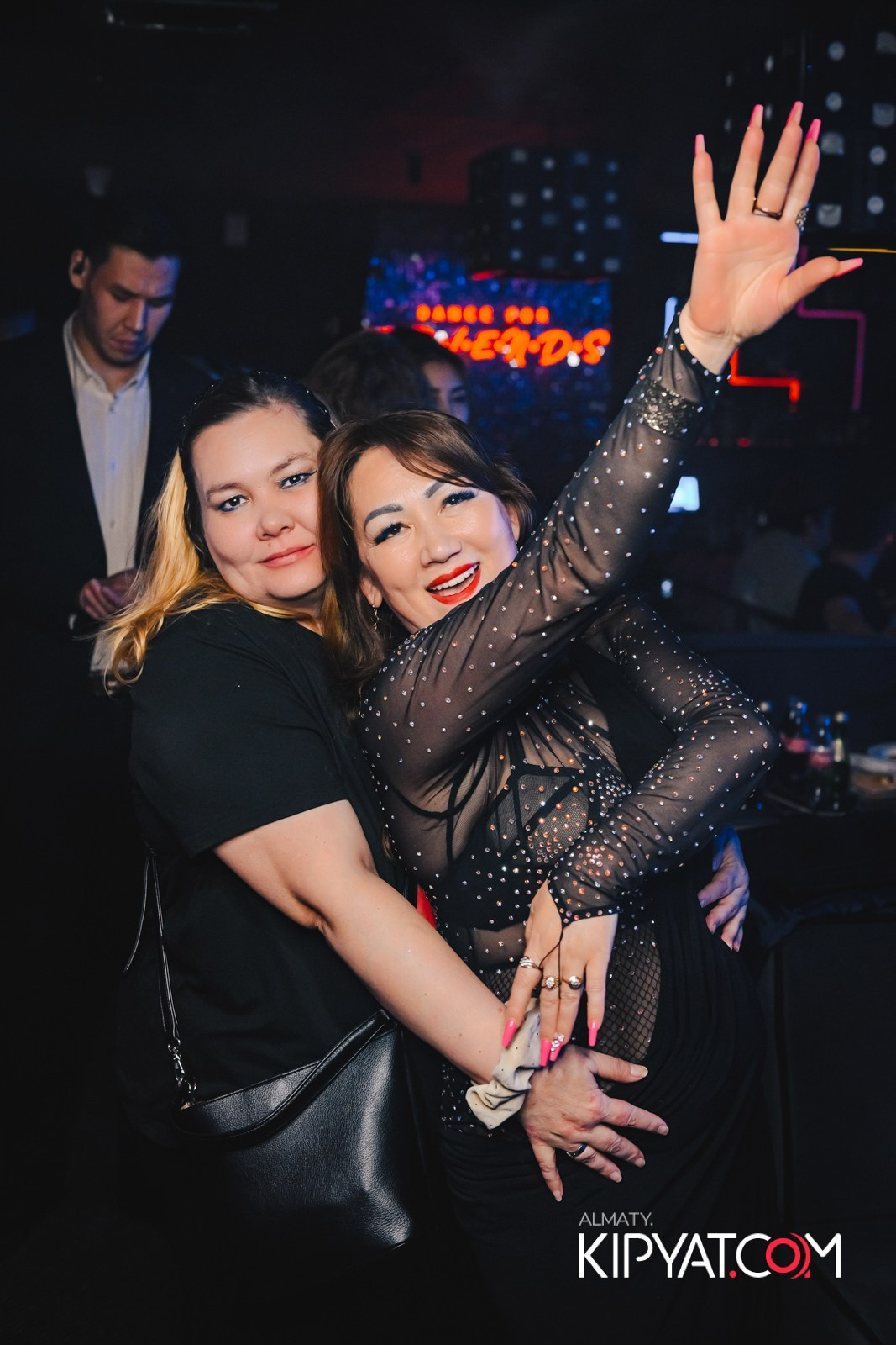 SANTA BARBARA — SPECIAL QUEST МИТЯ ФОМИН. КИПЯТКОМ АЛМАТЫ!