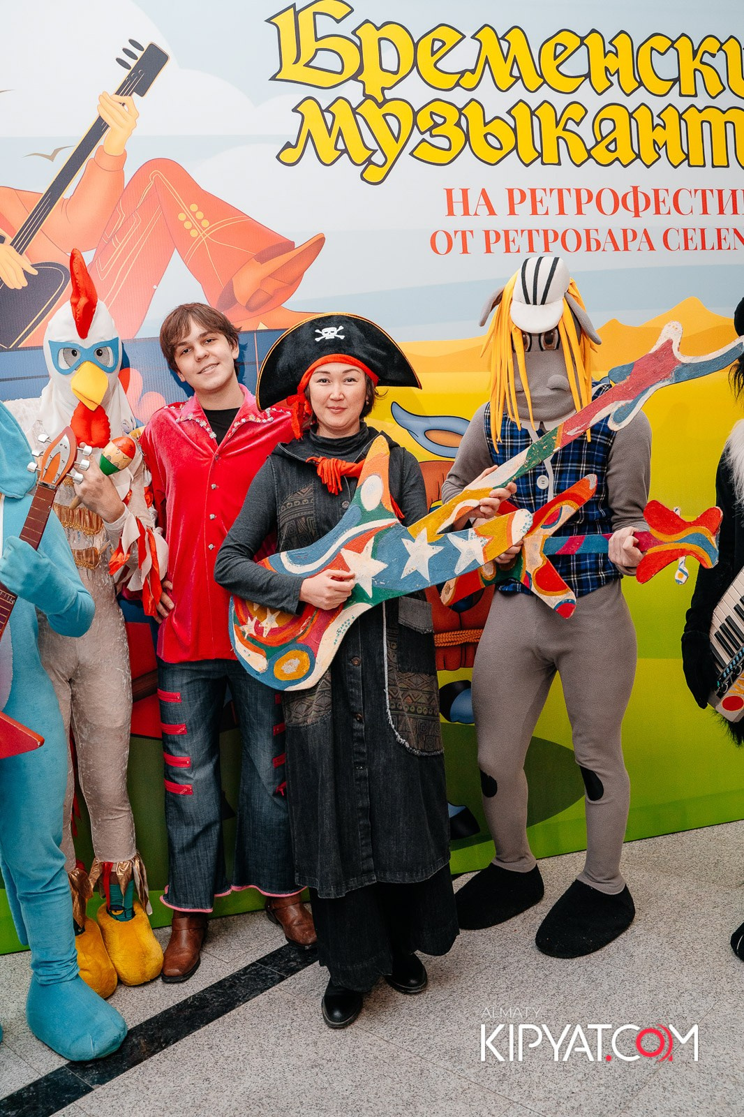 БРЕМЕНСКИЕ МУЗЫКАНТЫ НА РЕТРОФЕСТИВАЛЕ ОТ РЕТРОБАРА CELENTANO. КИПЯТКОМ АЛМАТЫ! Фотосъемка мероприятий в Алматы