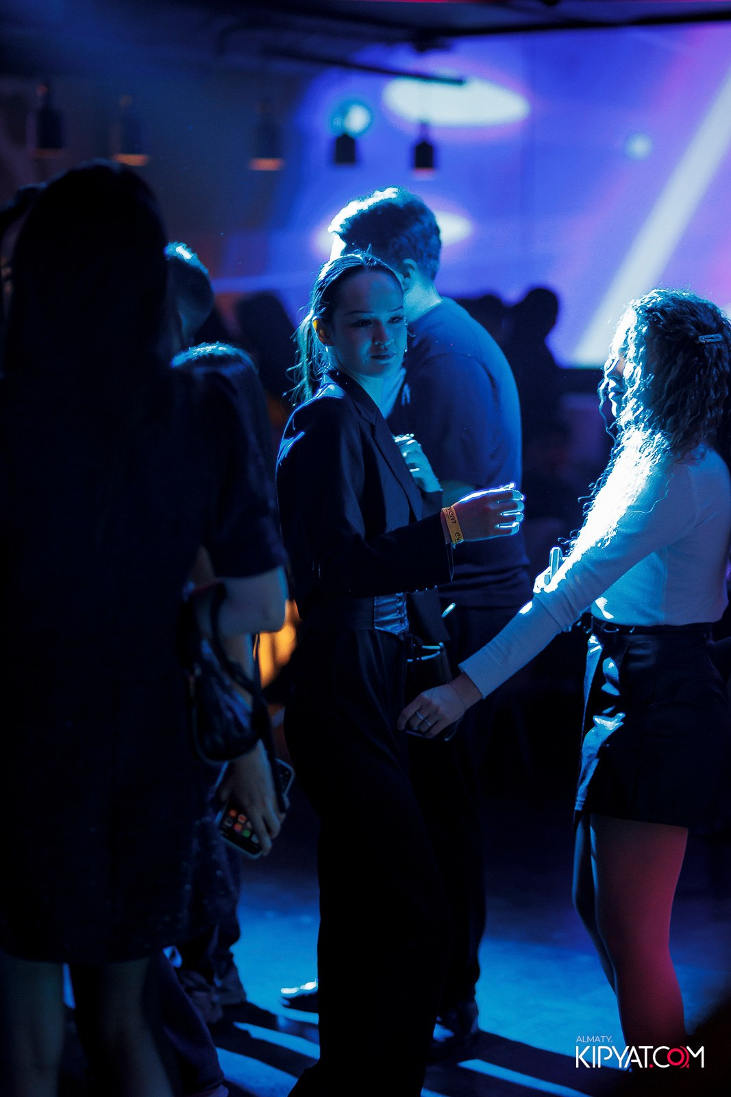 EVENT BAR. КИПЯТКОМ АЛМАТЫ!