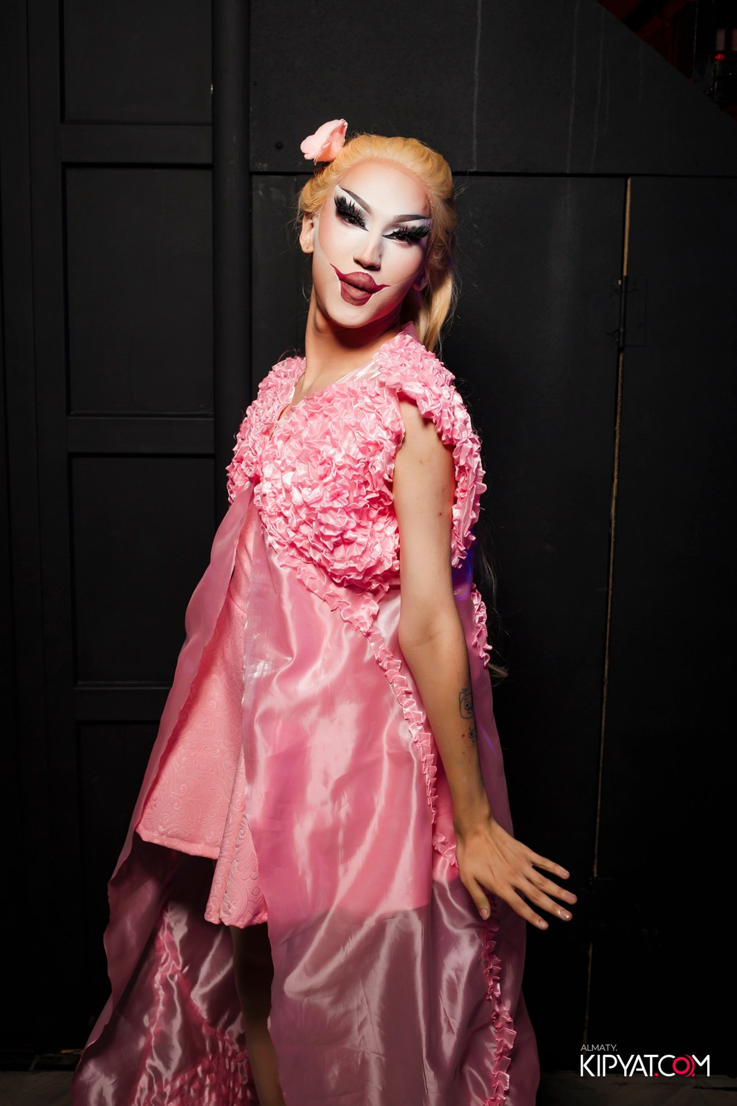 НОЧНОЙ КЛУБ ICON. КИПЯТКОМ АЛМАТЫ!