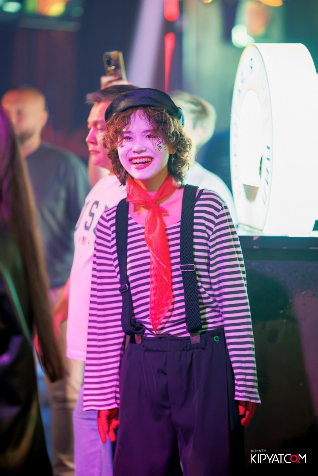 ДОРОГАЯ, Я НЕ ПИЛ. КИПЯТКОМ АЛМАТЫ!