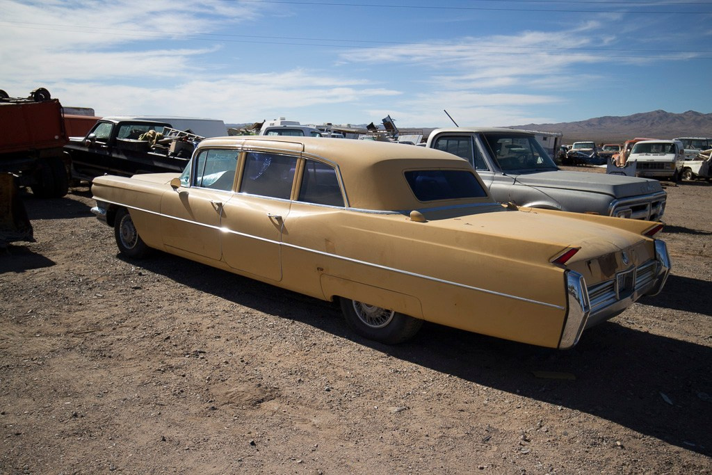 Ретро- авторазборка, США, 2013. Фотограф Василий Буланов