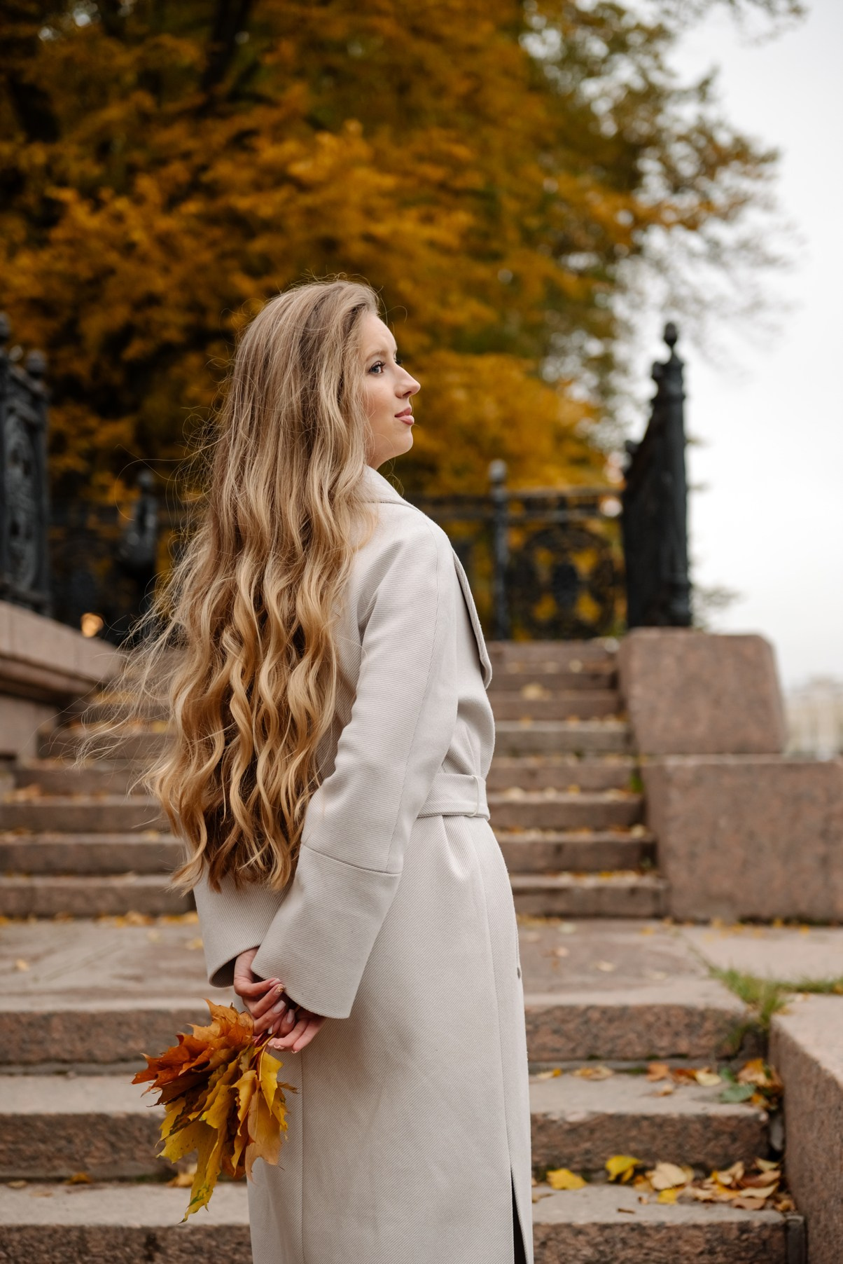 Осенняя фотосессия в Питере в Михайловском саду. Свадебный и сеейный фотограф в Санкт-Петербурге Елена Худякова