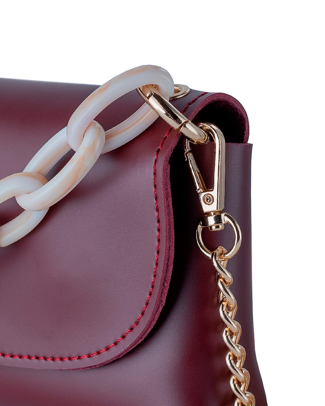 Фотограф в Гуанчжоу, Китай, специализирующийся на съемке товаров на белом фоне для маркетплейсов