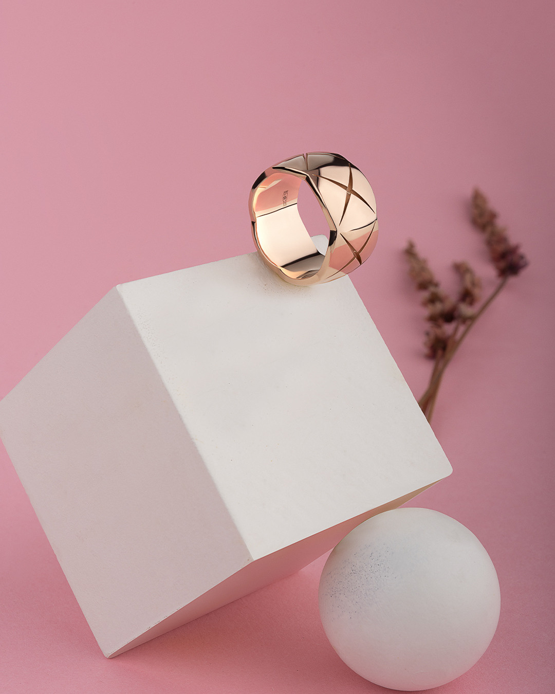 Предметная съемка ювелирных изделий для маркетплейсов в Китае, Гуанчжоу