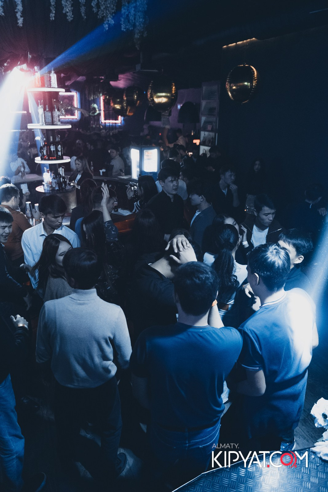 UYAT EMES BAR. КИПЯТКОМ АЛМАТЫ! Фотосъемка мероприятий в Алматы