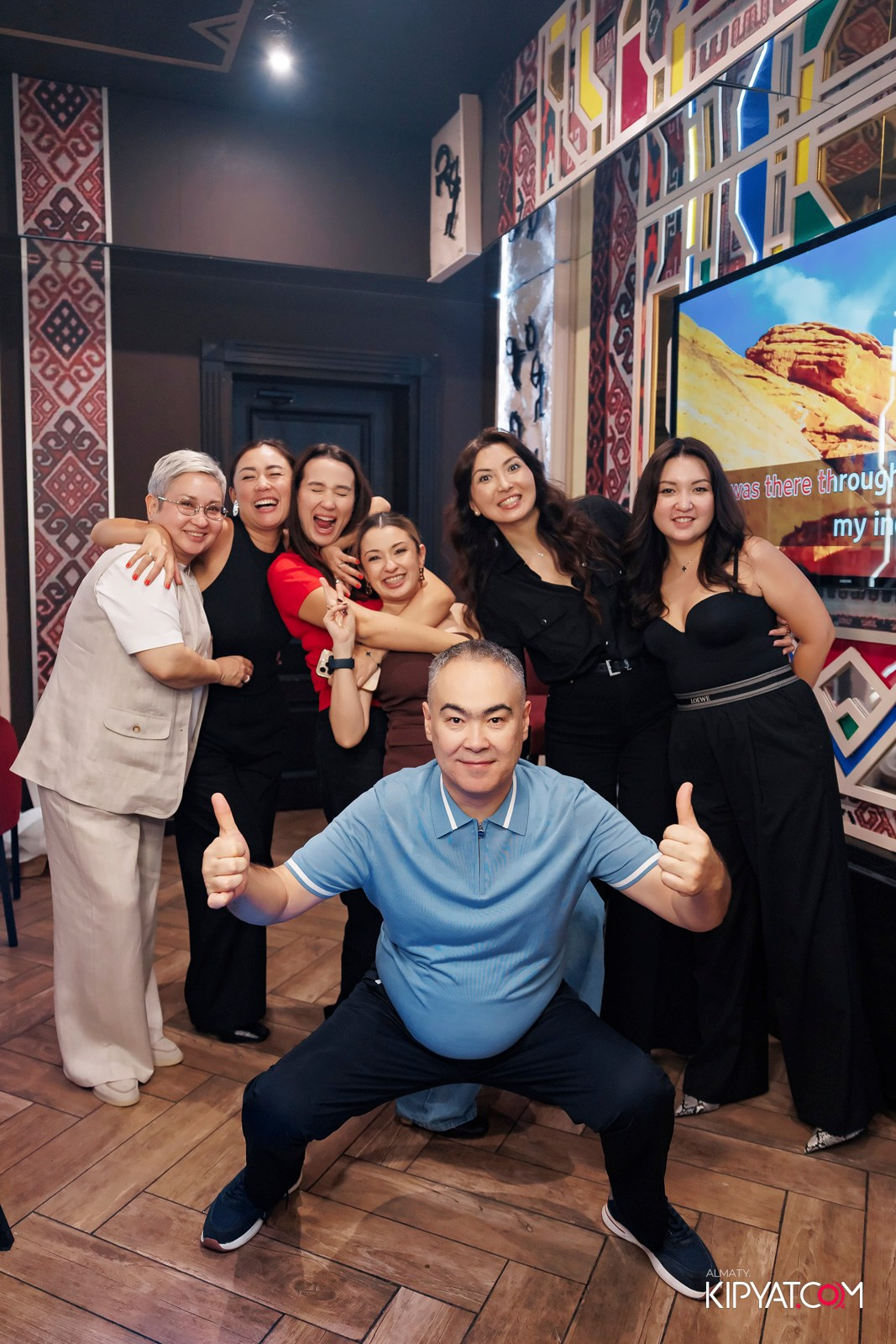 ЗАЯ, НА БИС. КИПЯТКОМ АЛМАТЫ!