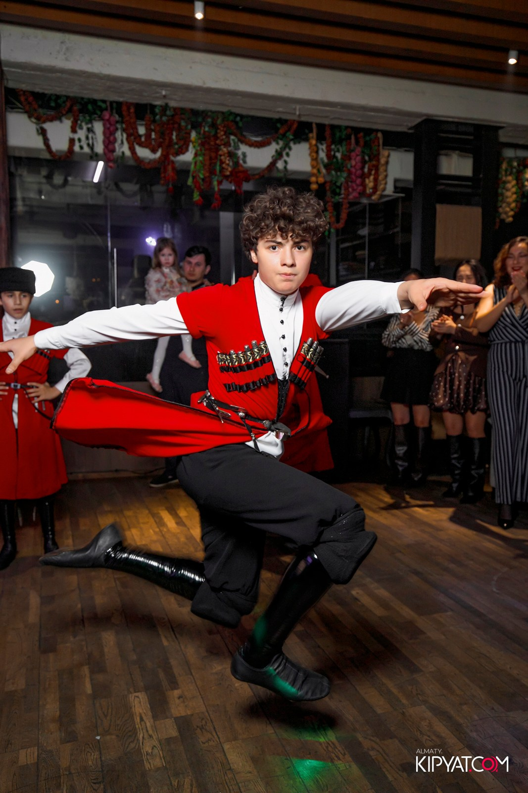 ВАХТАНГУРИ. КИПЯТКОМ АЛМАТЫ! Фотосъемка мероприятий в Алматы