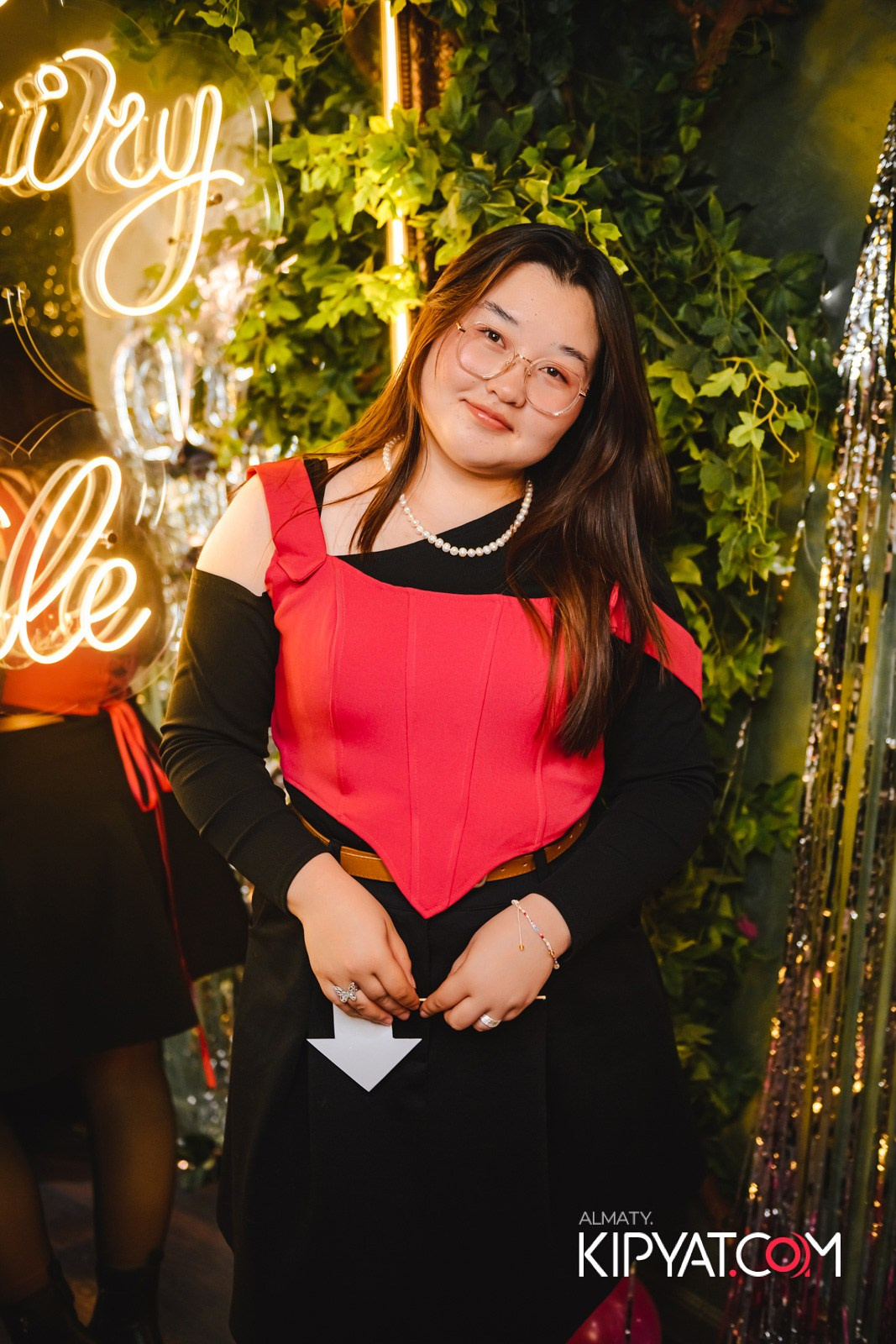 УХО И МЕДВЕДЬ НА САИНА. КИПЯТКОМ АЛМАТЫ! Фотосъемка мероприятий в Алматы