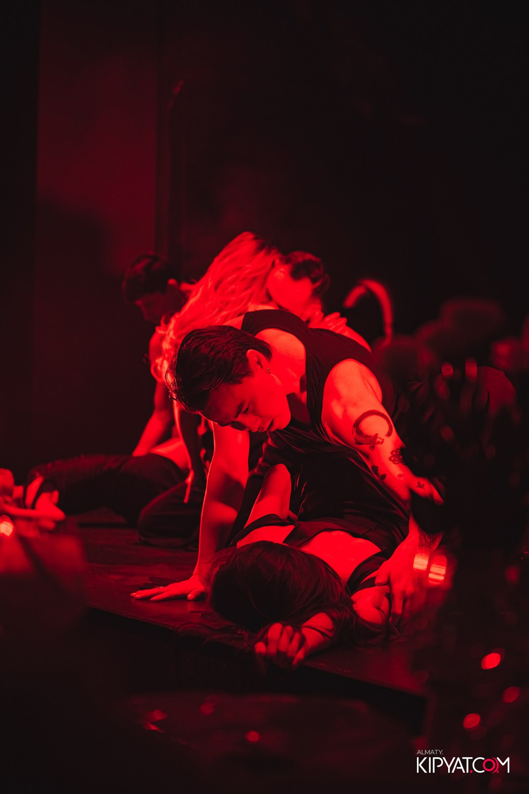 QUEEN. КИПЯТКОМ АЛМАТЫ!