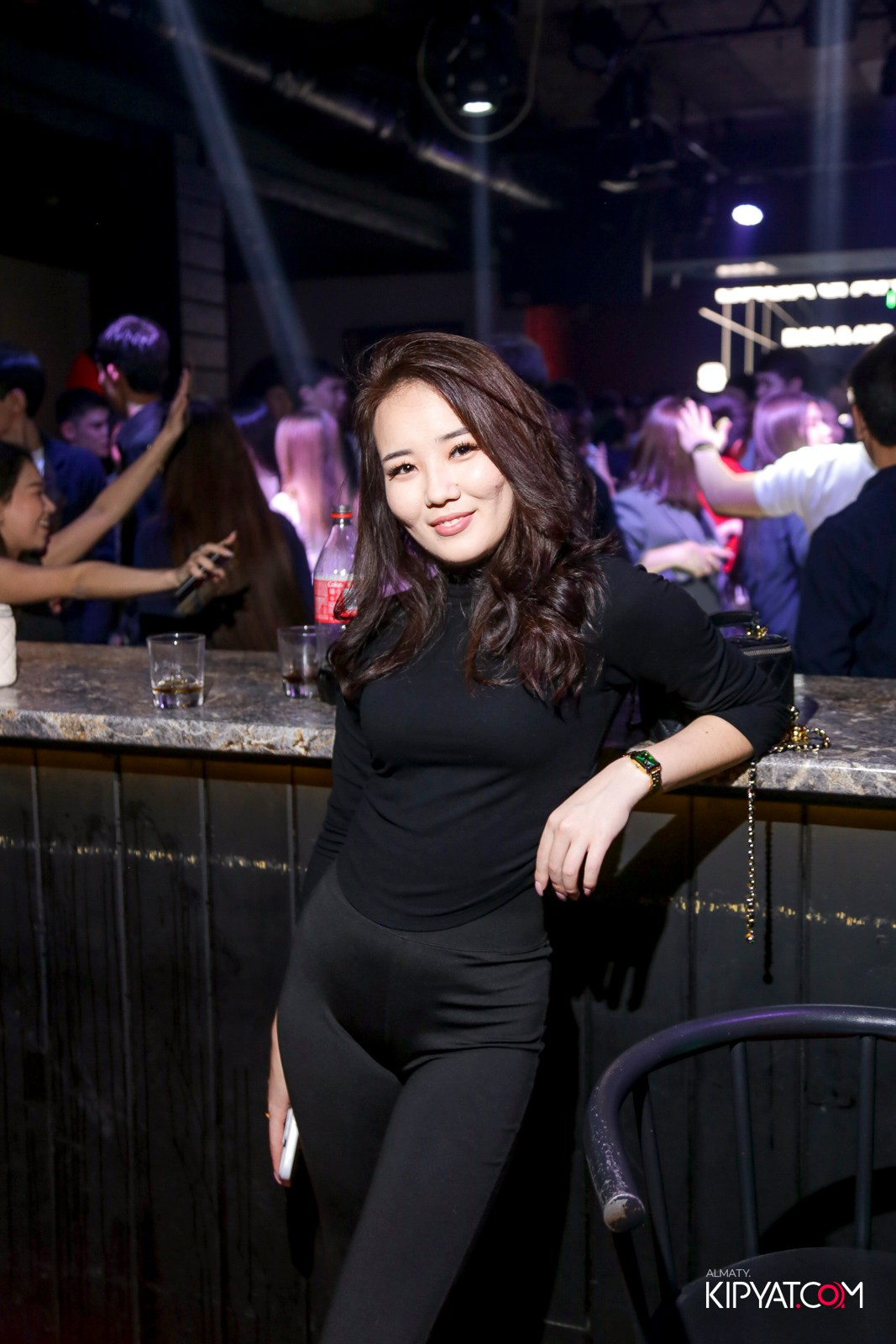 ARAGOSTA ДИСКО-БАР. КИПЯТКОМ АЛМАТЫ!