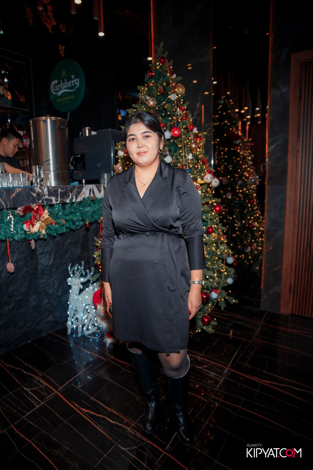 БАР ПАНАЕХАЛИ НА ДОСТЫК. КИПЯТКОМ АЛМАТЫ! Фотосъемка мероприятий в Алматы