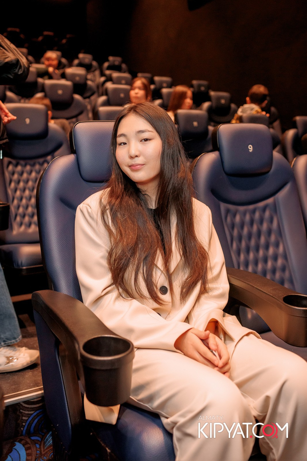 ПРЕЗЕНТАЦИЯ 9 ГРУППЫ КИНОПРОЕКТА «STARBALALAR». КИПЯТКОМ АЛМАТЫ!