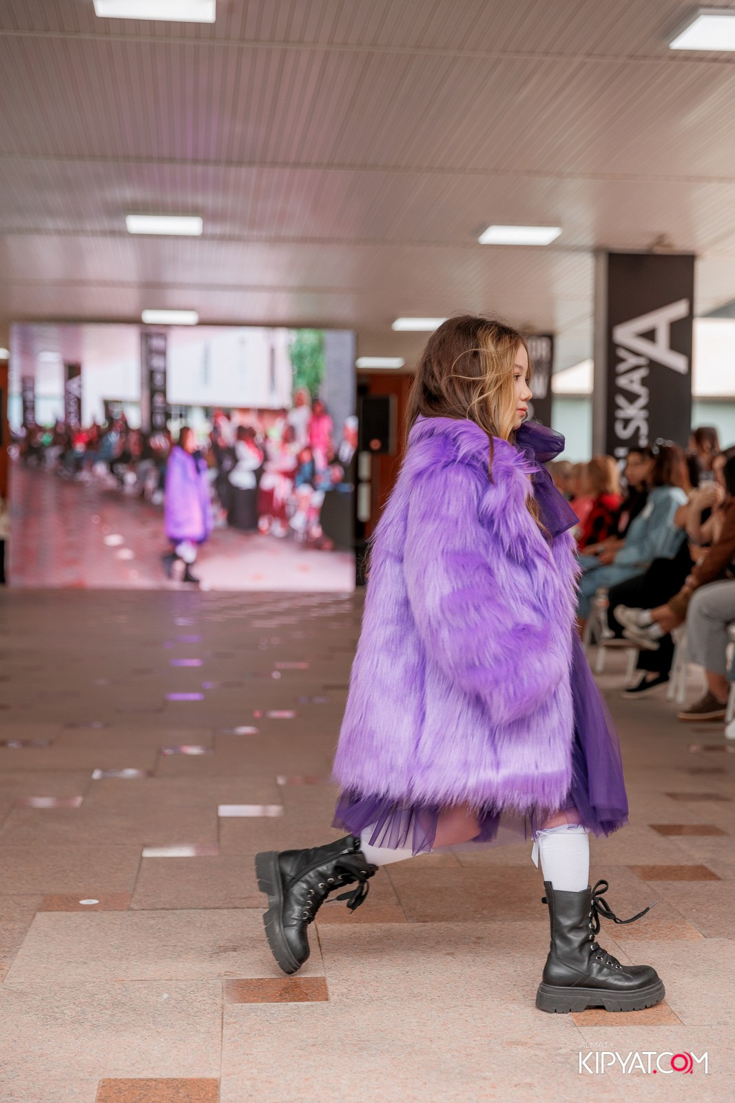 JUNIOR FASHION SHOW. КИПЯТКОМ АЛМАТЫ!