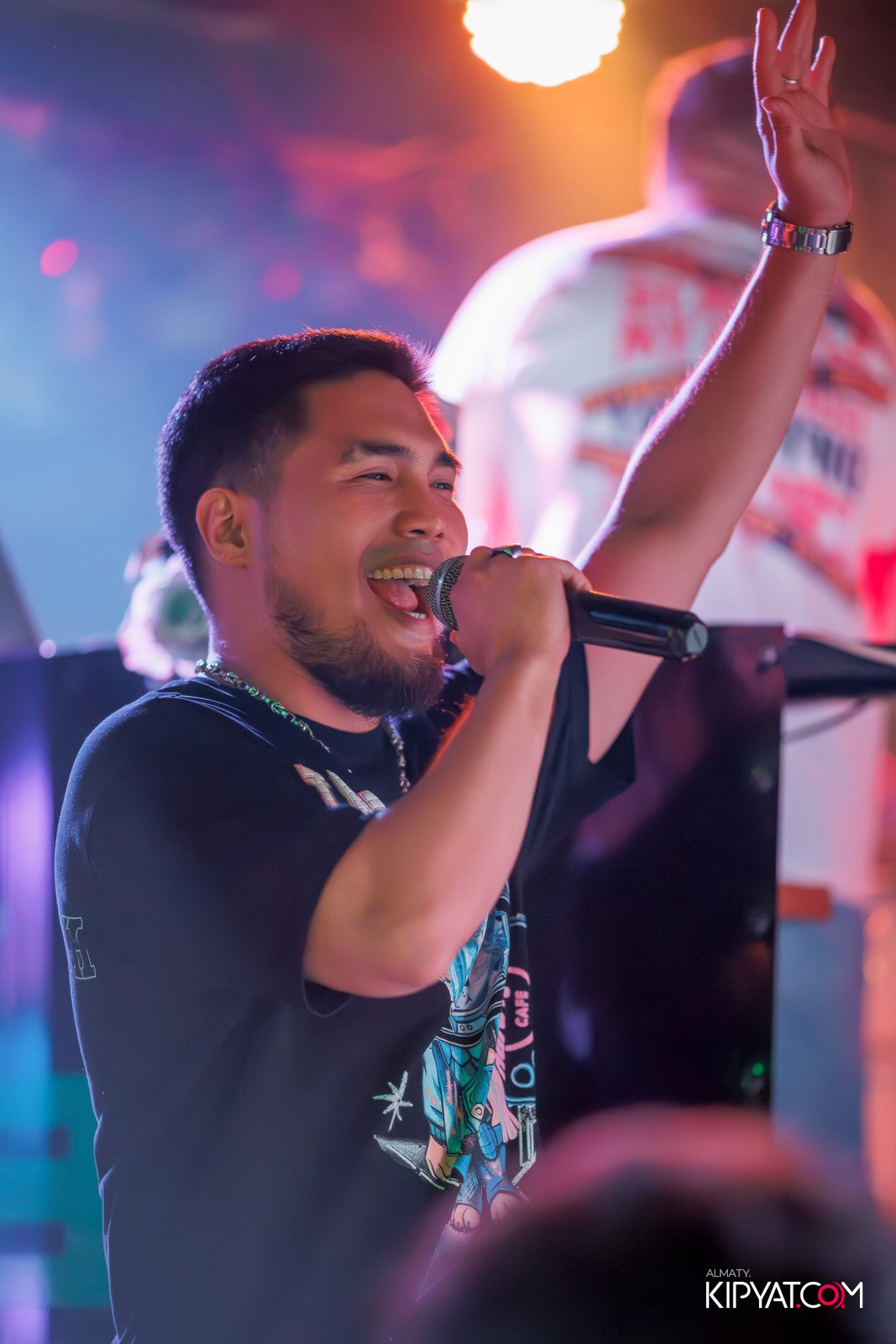 UYAT EMES BAR. КИПЯТКОМ АЛМАТЫ!