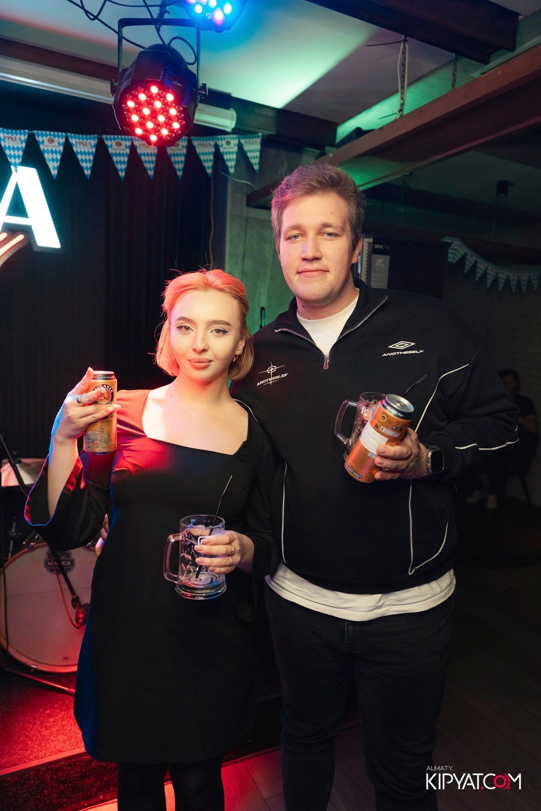 OKTOBERFEST — ПИНТА НА ГОГОЛЯ. КИПЯТКОМ АЛМАТЫ!