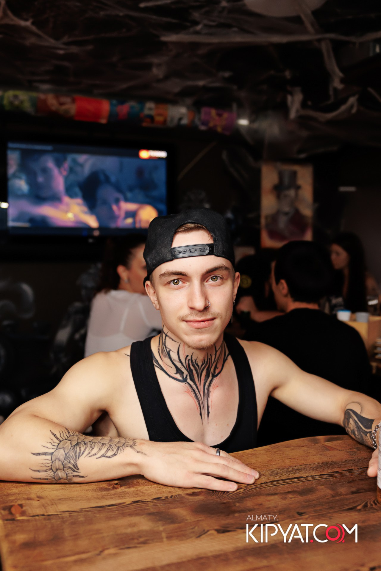 Victory pub. КИПЯТКОМ АЛМАТЫ!