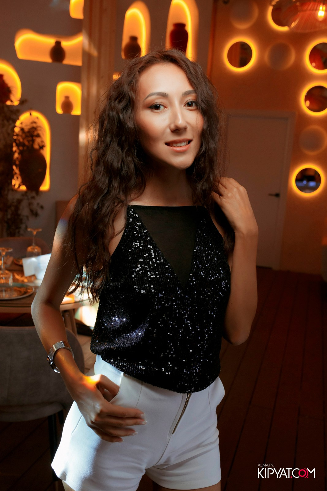 MOOD KARAOKE & TERRACE. КИПЯТКОМ АЛМАТЫ!