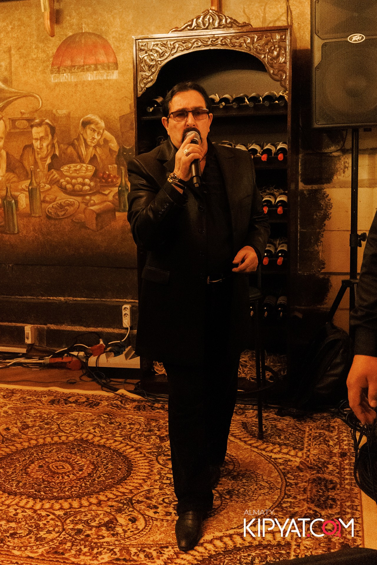 РЕСТОРАН «МАРЬИНА РОЩА». КИПЯТКОМ АЛМАТЫ!