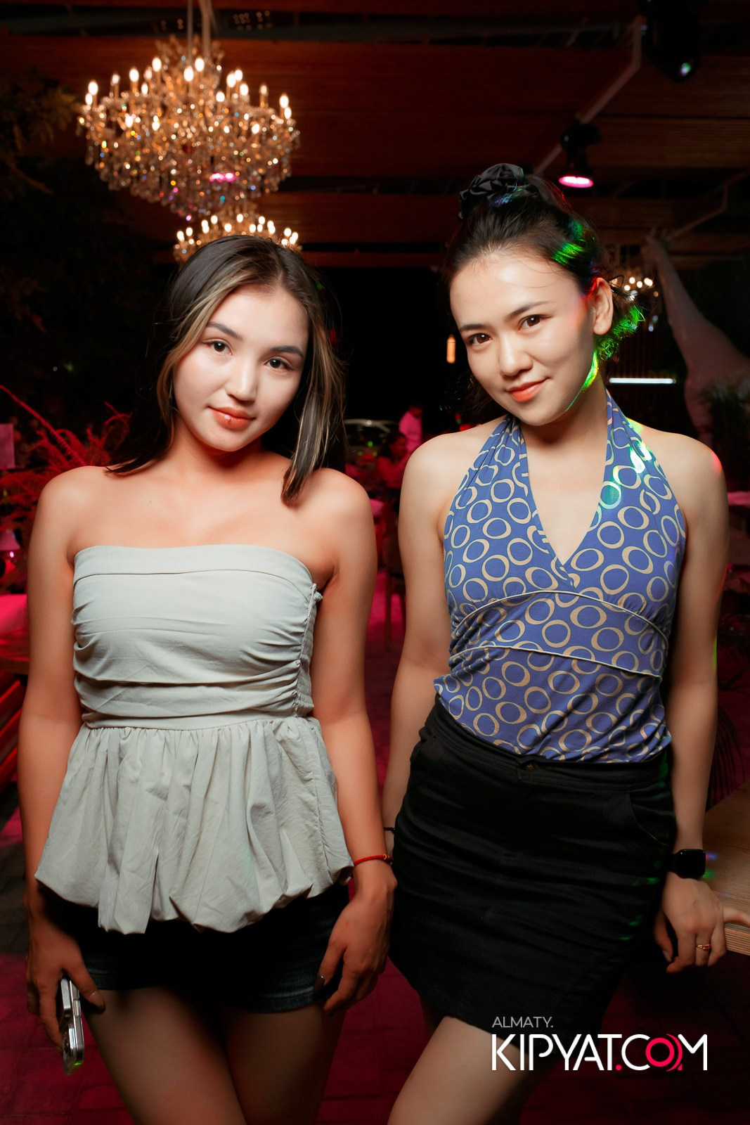 FRIENDS BAR & TERRACE. КИПЯТКОМ АЛМАТЫ!