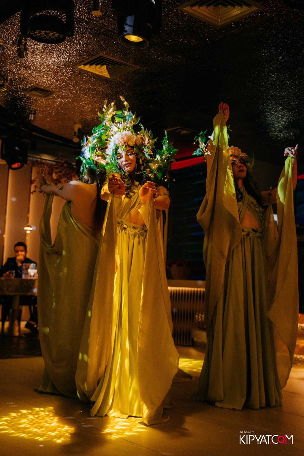 FORT FERNYI. КИПЯТКОМ АЛМАТЫ!