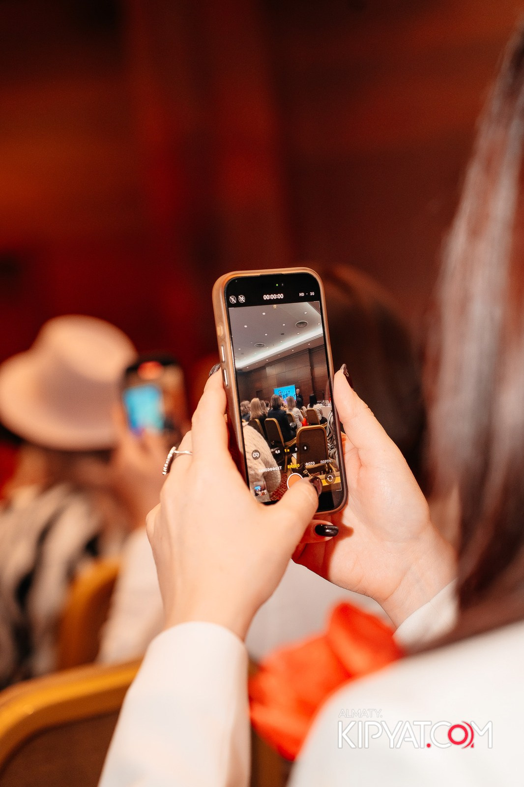 KAZAKH FASHION INDUSTRY. КИПЯТКОМ АЛМАТЫ!