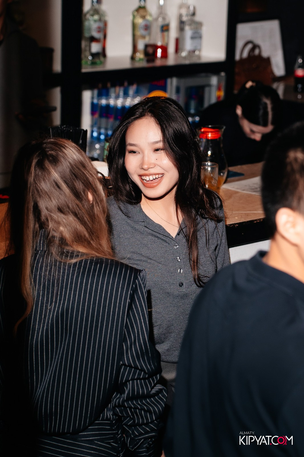 UYAT EMES BAR. КИПЯТКОМ АЛМАТЫ!