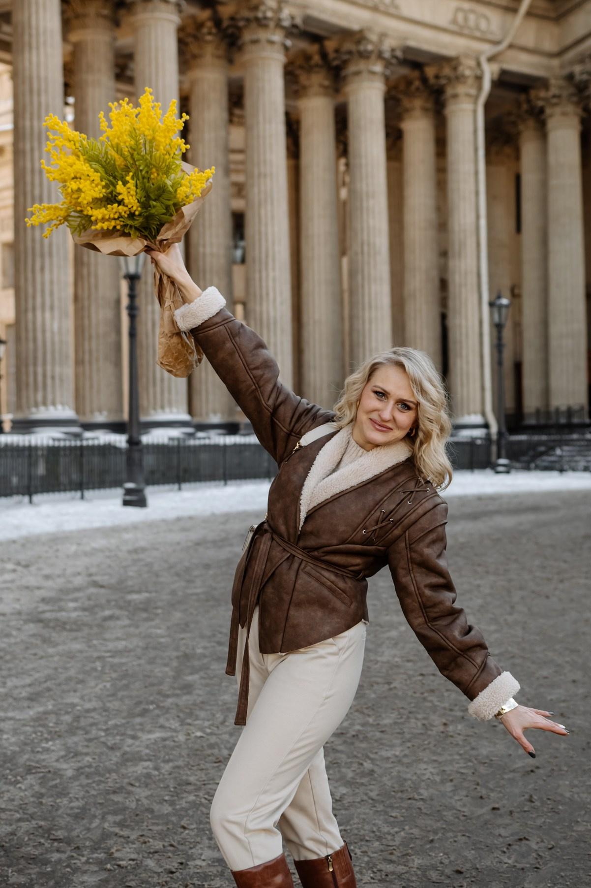 Весна. Прогулка с цветами. Свадебный и семейный фотограф в Санкт-Петербурге Елена Худякова