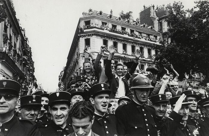 Фотографы, изменившие мир: Роберт Каппа. Фотограф Антон Швец — Монохромная реальность