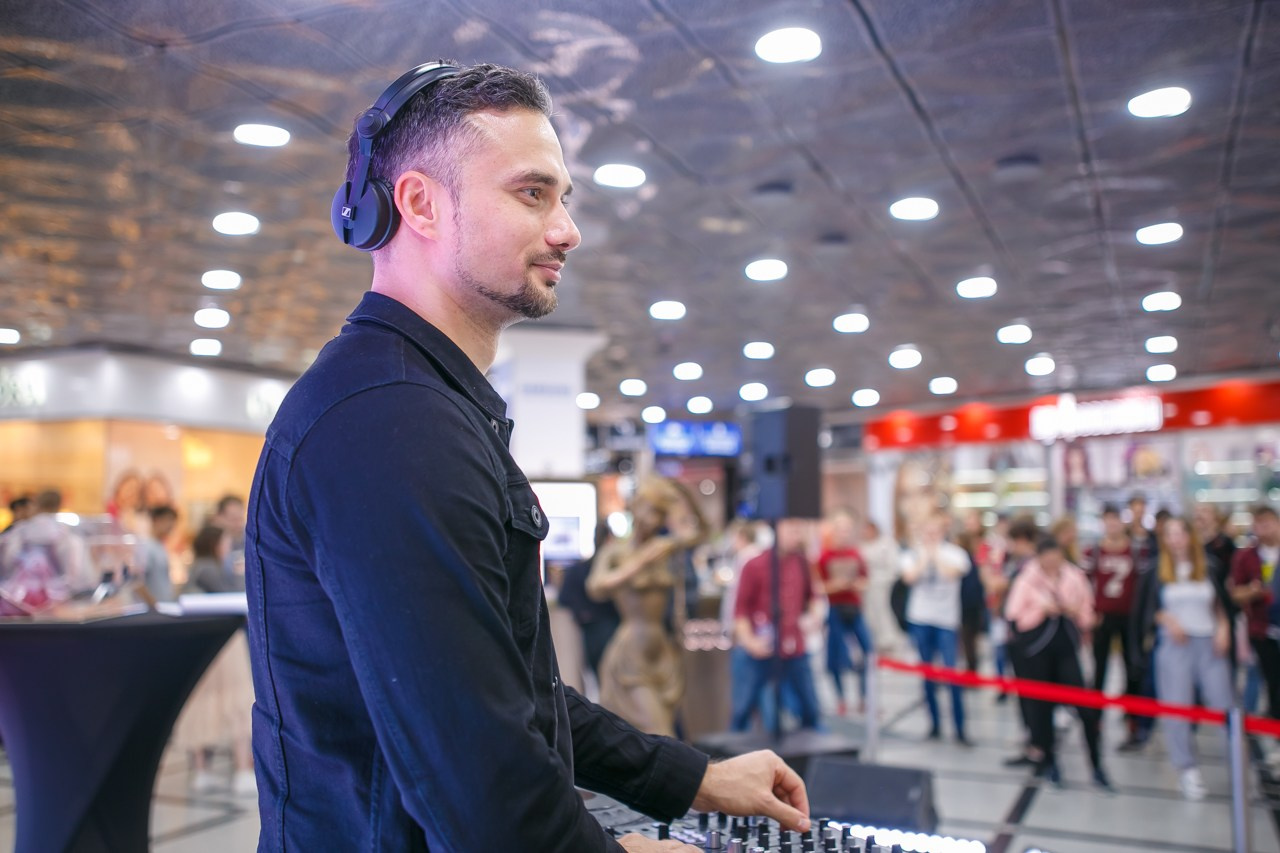 SONY Гринвич. Профессиональный фотограф Дугинов Николай | Екатеринбург