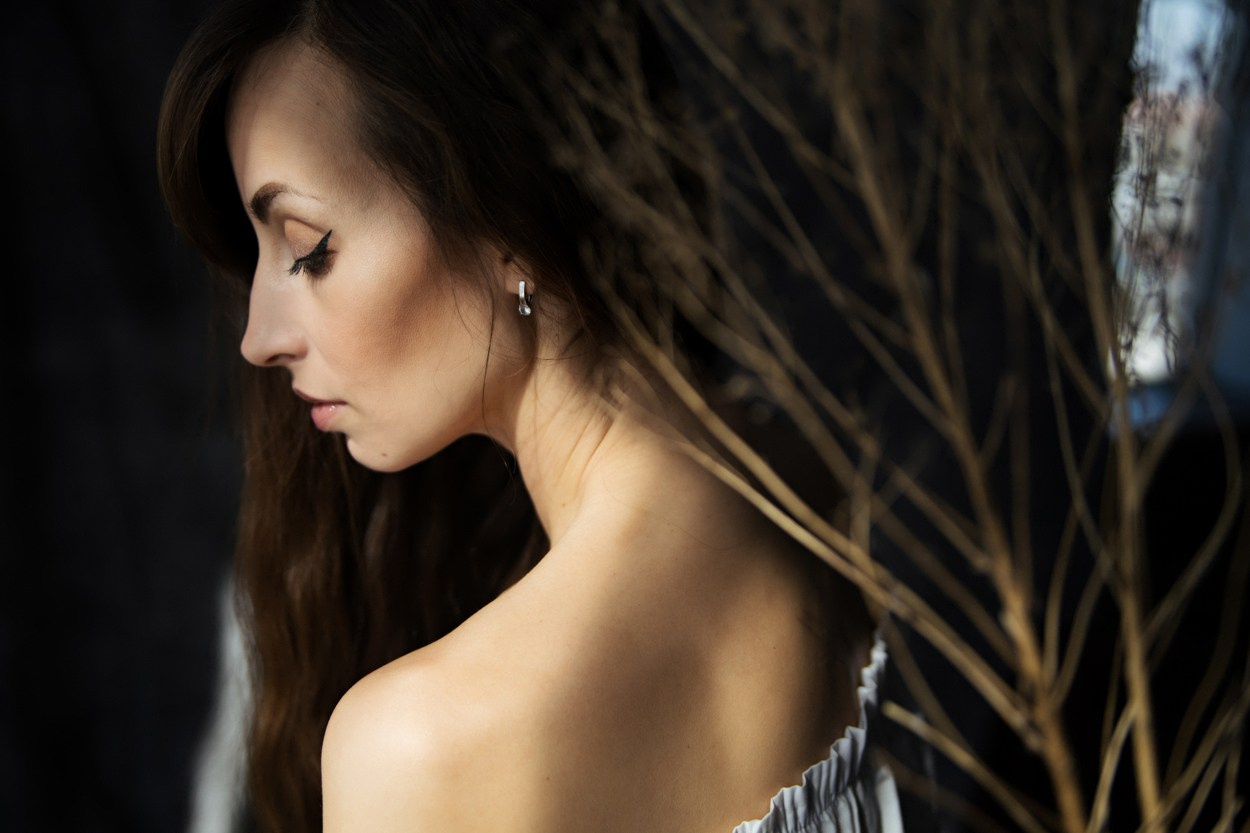 Творческий женский портрет. Фотосъёмка в студии. Арт-фотограф. Фотосъемка, авторские принты для интерьера