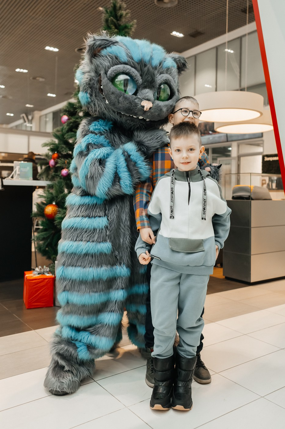 Детский мастер-класс в «Картель Авто» — «Студия чудес Алиса». Фотограф Кемерово | Сергей